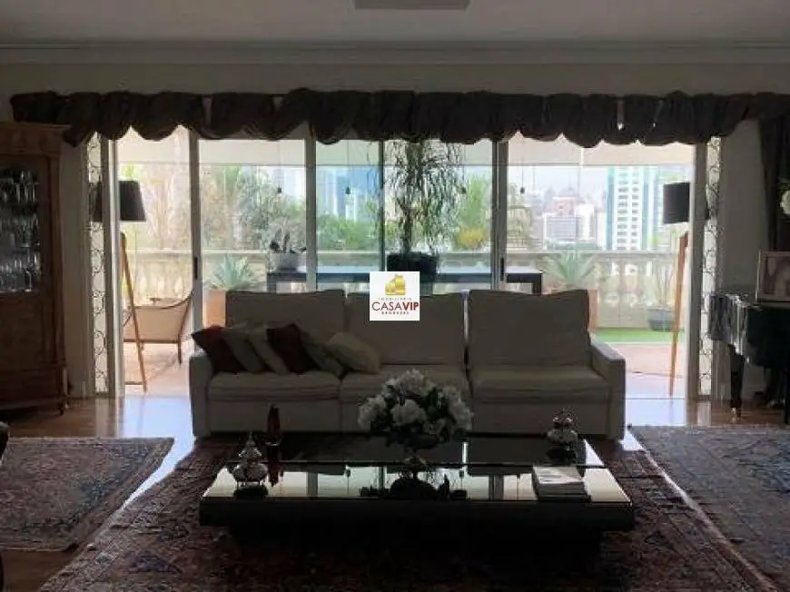 Foto 1 de Apartamento com 4 Quartos à venda, 800m² em Jardim Fonte do Morumbi , São Paulo