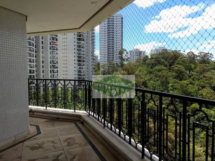Foto 1 de Apartamento com 4 Quartos para alugar, 310m² em Jardim Marajoara, São Paulo