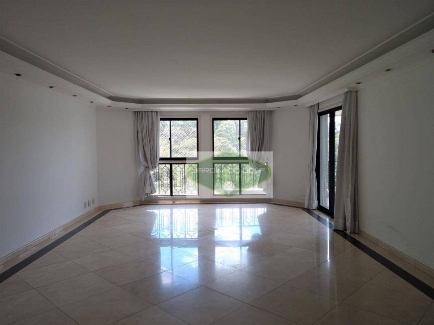 Foto 2 de Apartamento com 4 Quartos para alugar, 310m² em Jardim Marajoara, São Paulo