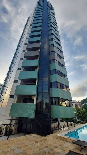 Foto 1 de Apartamento com 4 Quartos à venda, 210m² em Manaíra, João Pessoa