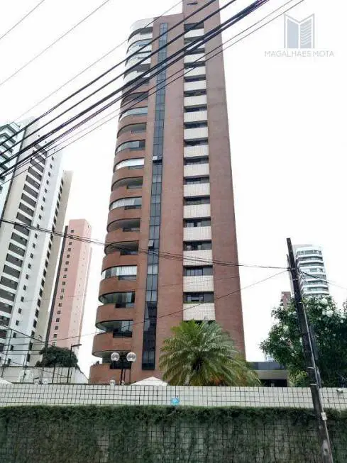 Foto 1 de Apartamento com 4 Quartos à venda, 262m² em Meireles, Fortaleza
