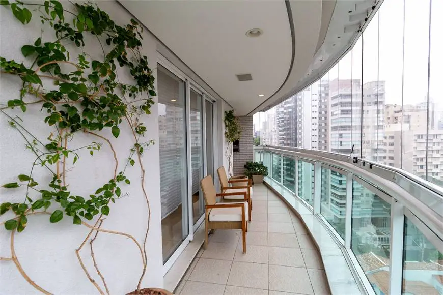 Foto 3 de Apartamento com 4 Quartos para venda ou aluguel, 266m² em Paraíso, São Paulo