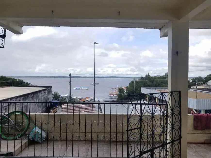 Foto 1 de Casa com 2 Quartos para alugar, 84m² em Educandos, Manaus