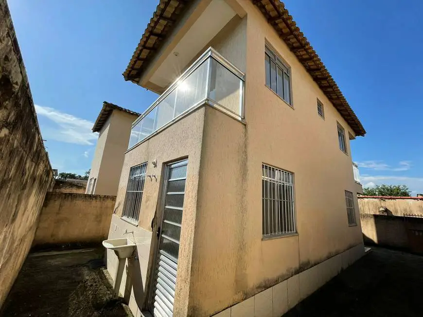 Foto 2 de Casa com 2 Quartos à venda, 100m² em Papucaia, Cachoeiras de Macacu