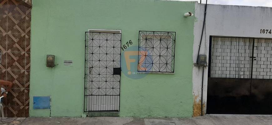 Foto 1 de Casa com 2 Quartos para alugar, 48m² em Serrinha, Fortaleza