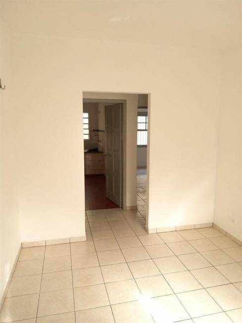 Foto 2 de Casa com 2 Quartos para alugar, 70m² em Vila Sônia, São Paulo