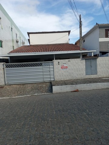 Foto 1 de Casa com 3 Quartos à venda, 105m² em Bancários, João Pessoa