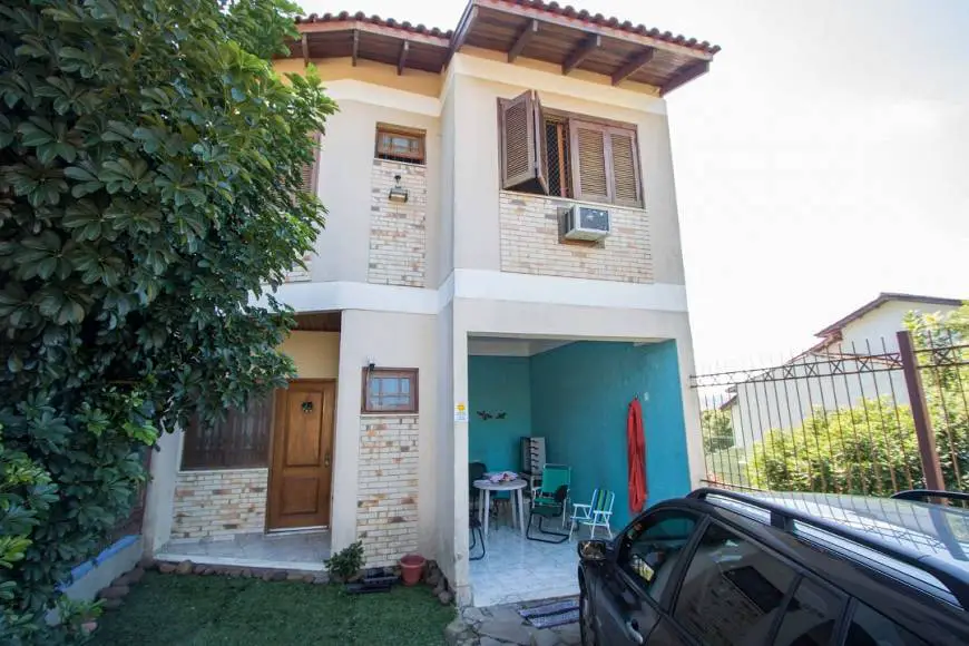 Foto 1 de Casa com 3 Quartos à venda, 144m² em Ipanema, Porto Alegre