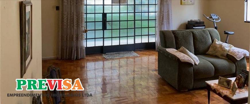 Foto 1 de Casa com 3 Quartos à venda, 285m² em Sagrada Família, Belo Horizonte