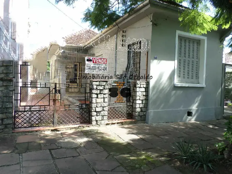 Foto 1 de Casa com 3 Quartos à venda, 107m² em São Geraldo, Porto Alegre