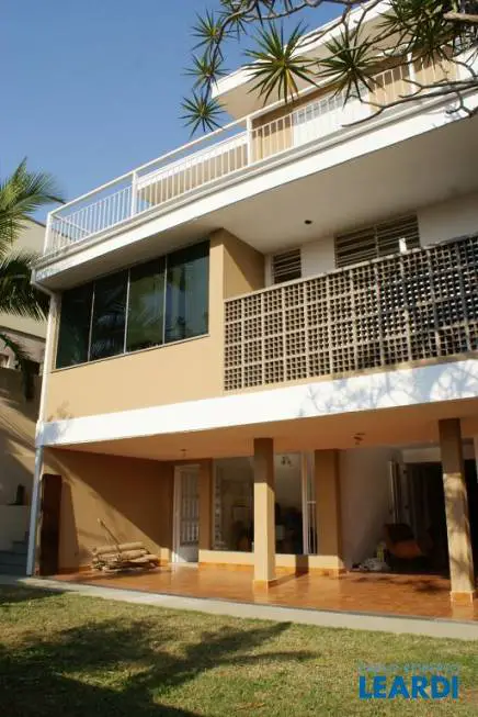 Foto 2 de Casa com 4 Quartos para venda ou aluguel, 300m² em Brooklin, São Paulo