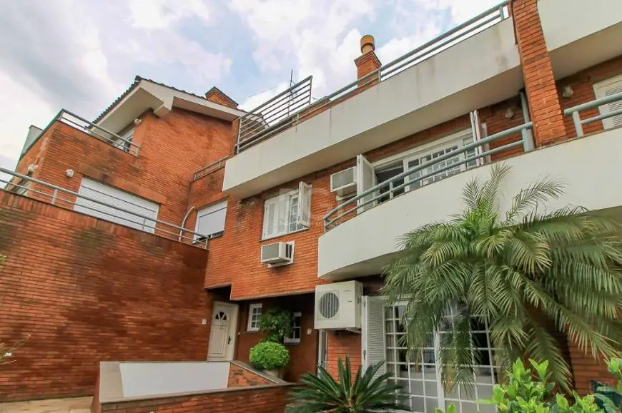 Foto 1 de Casa com 4 Quartos à venda, 350m² em Santa Tereza, Porto Alegre