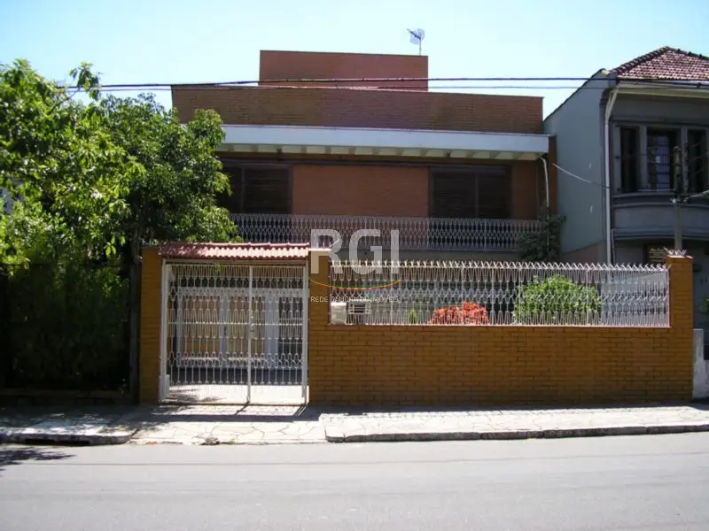 Foto 1 de Casa com 5 Quartos à venda, 524m² em Medianeira, Porto Alegre