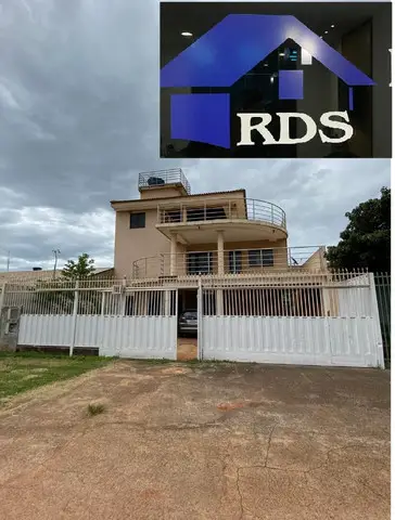 Foto 1 de Casa com 5 Quartos à venda, 312m² em Setor Sul, Brasília