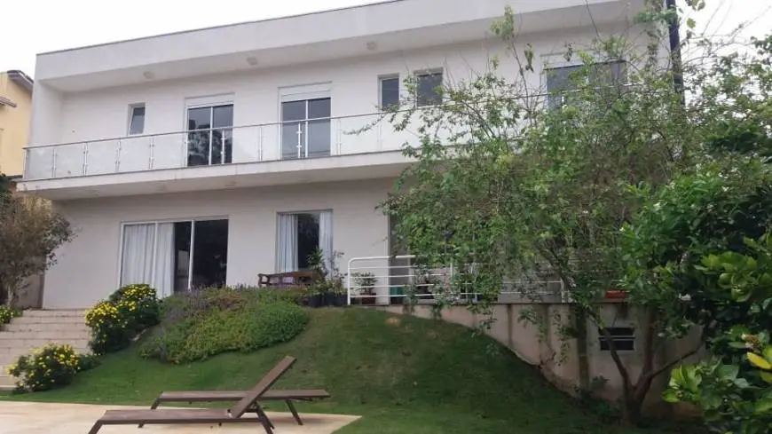 Foto 1 de Casa de Condomínio com 5 Quartos à venda, 420m² em Jardim Indaiá, Embu das Artes