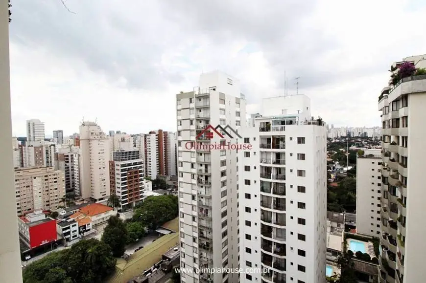 Foto 1 de Cobertura com 4 Quartos à venda, 390m² em Campo Belo, São Paulo