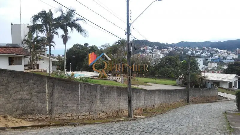 Foto 1 de Lote/Terreno à venda, 1433m² em Trindade, Florianópolis