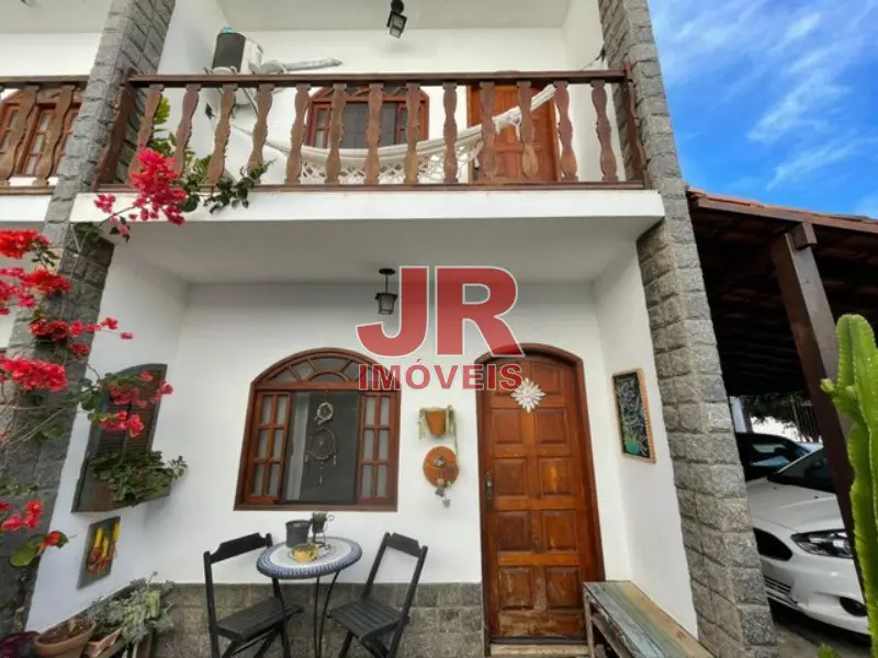Foto 2 de Sobrado com 2 Quartos à venda, 82m² em Jardim Flamboyant, Cabo Frio