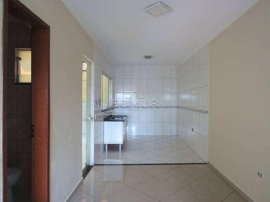 Foto 1 de Sobrado com 3 Quartos para alugar, 140m² em Vila Curuçá, Santo André