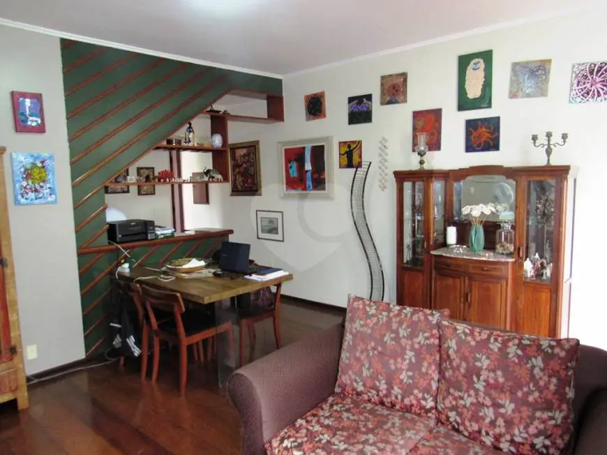 Foto 2 de Sobrado com 3 Quartos à venda, 235m² em Vila Romana, São Paulo