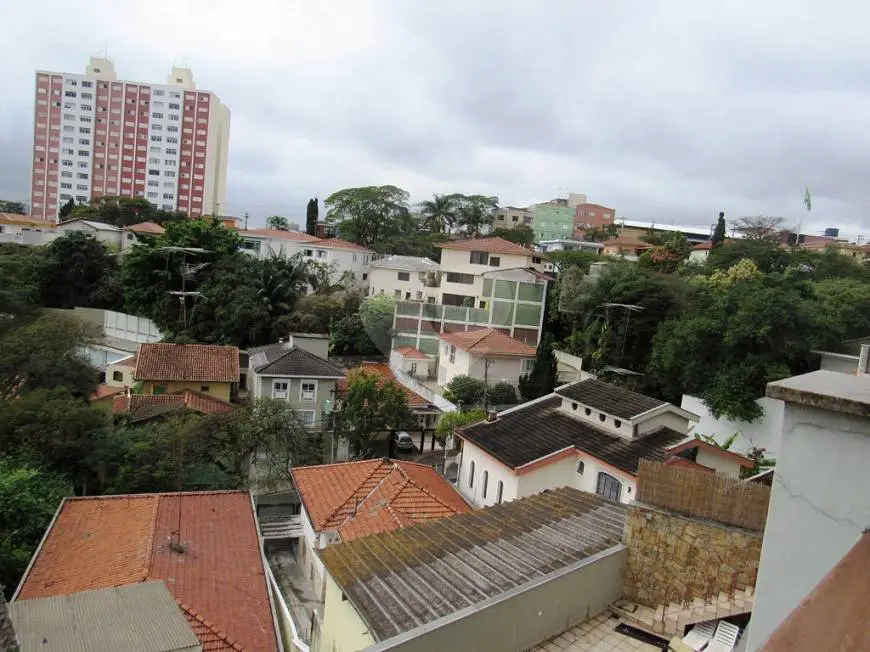 Foto 4 de Sobrado com 3 Quartos à venda, 235m² em Vila Romana, São Paulo