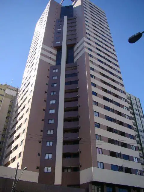 Foto 1 de Apartamento com 1 Quarto para alugar, 52m² em Centro, Curitiba