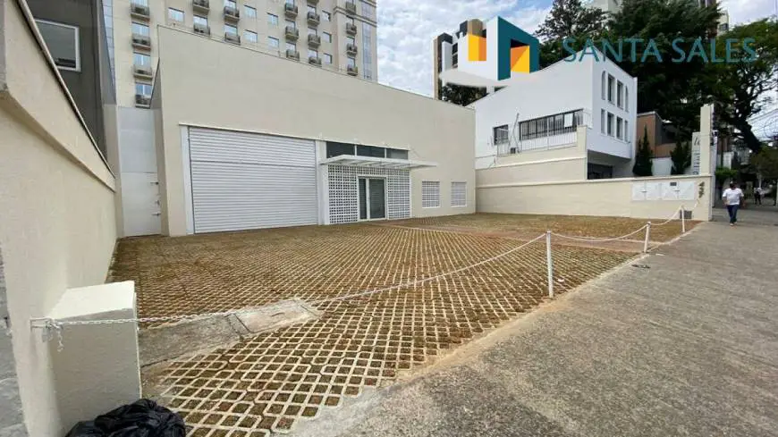 Foto 4 de Apartamento com 1 Quarto para alugar, 749m² em Indianópolis, São Paulo