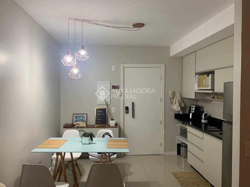 Foto 1 de Apartamento com 1 Quarto à venda, 36m² em Jardim Botânico, Porto Alegre