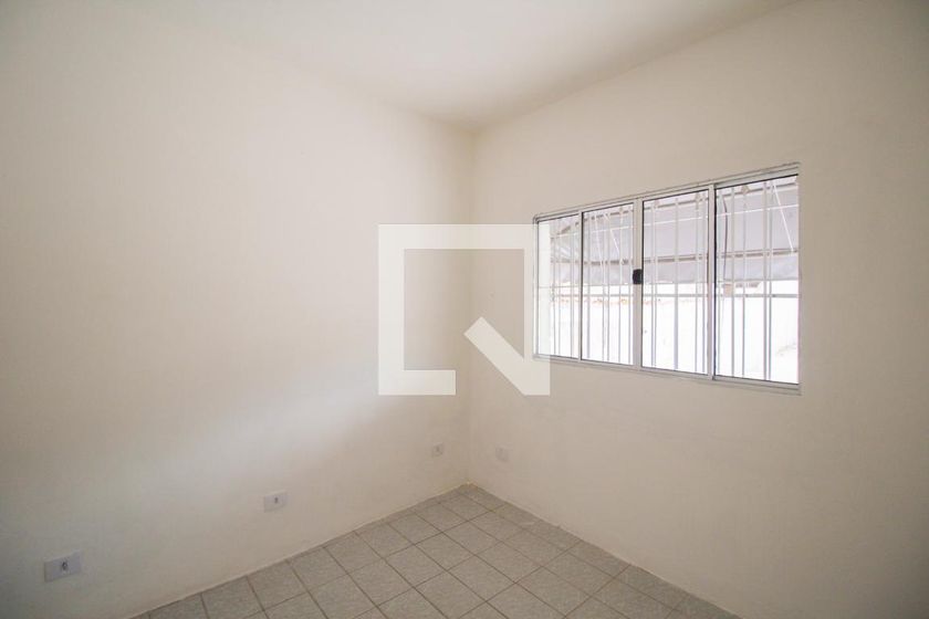 Foto 5 de Apartamento com 1 Quarto para alugar, 30m² em Vila Jacuí, São Paulo