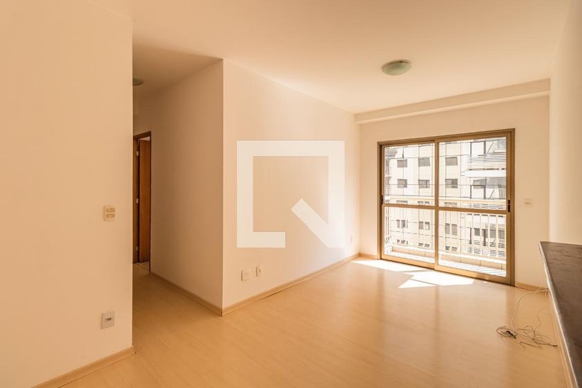 Foto 1 de Apartamento com 2 Quartos para alugar, 50m² em Alphaville, Barueri