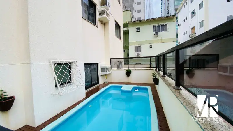 Foto 1 de Apartamento com 2 Quartos para alugar, 110m² em Centro, Balneário Camboriú