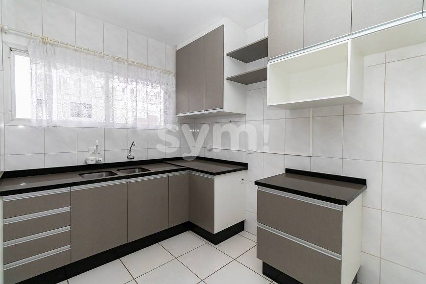 Foto 1 de Apartamento com 2 Quartos à venda, 75m² em Centro, Curitiba