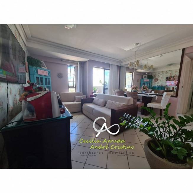 Foto 1 de Apartamento com 2 Quartos à venda, 68m² em Grageru, Aracaju