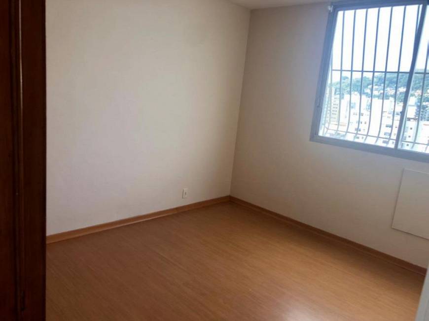 Foto 3 de Apartamento com 2 Quartos à venda, 80m² em Icaraí, Niterói
