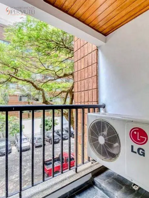 Foto 2 de Apartamento com 2 Quartos à venda, 58m² em Itaim Bibi, São Paulo