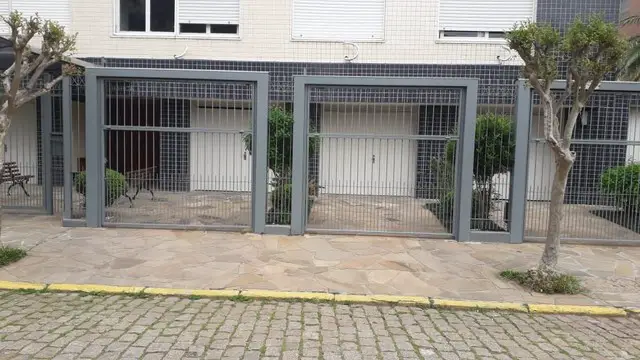 Foto 5 de Apartamento com 2 Quartos à venda, 81m² em Menino Deus, Porto Alegre