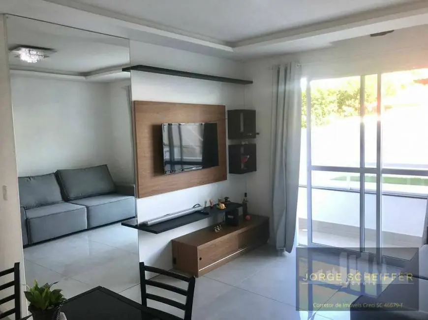 Foto 1 de Apartamento com 2 Quartos à venda, 79m² em Santinho, Florianópolis