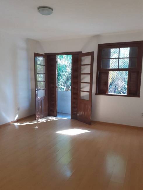 Foto 5 de Apartamento com 2 Quartos para alugar, 64m² em São João, Porto Alegre