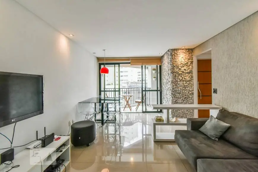 Foto 1 de Apartamento com 2 Quartos à venda, 65m² em Sumaré, São Paulo