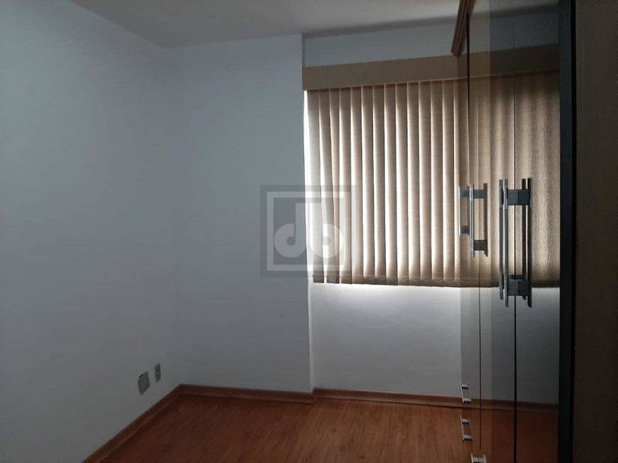 Foto 3 de Apartamento com 2 Quartos para alugar, 59m² em Tanque, Rio de Janeiro