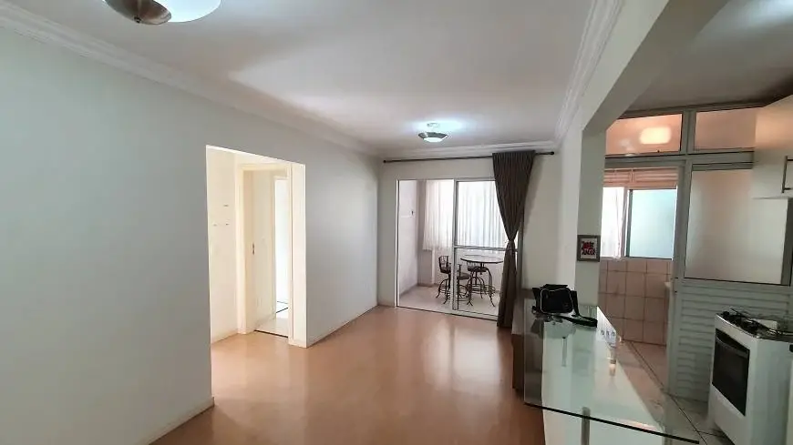 Foto 1 de Apartamento com 2 Quartos à venda, 65m² em Vila Izabel, Curitiba