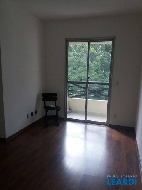 Foto 1 de Apartamento com 3 Quartos para alugar, 56m² em Butantã, São Paulo