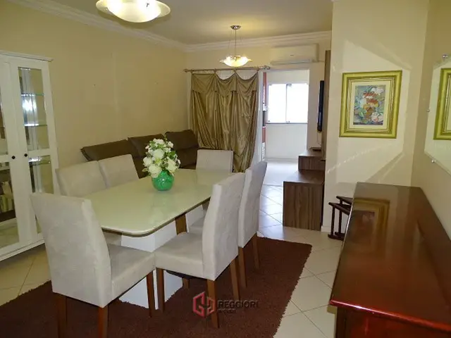 Foto 1 de Apartamento com 3 Quartos à venda, 187m² em Centro, Balneário Camboriú