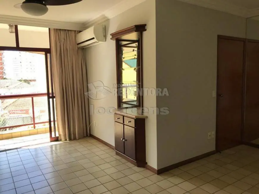 Foto 1 de Apartamento com 3 Quartos para alugar, 75m² em Centro, São José do Rio Preto