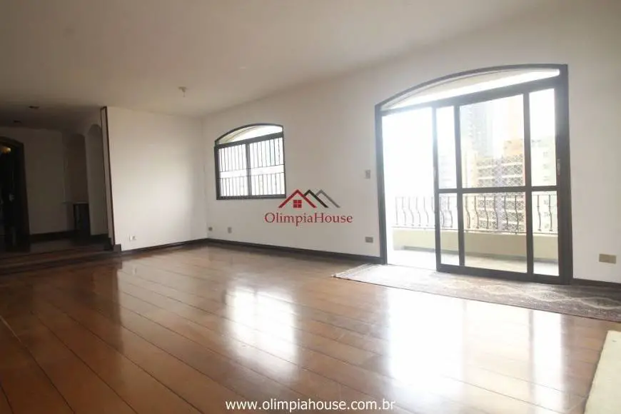 Foto 3 de Apartamento com 3 Quartos à venda, 248m² em Chácara Klabin, São Paulo