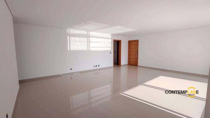 Foto 5 de Apartamento com 3 Quartos à venda, 210m² em Embaré, Santos