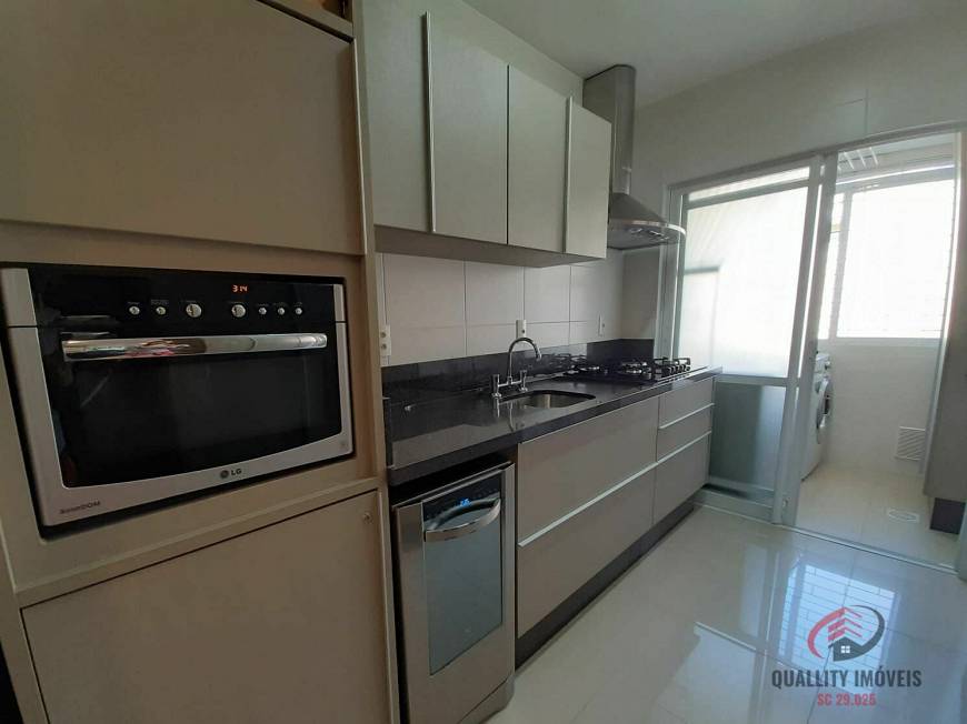 Foto 4 de Apartamento com 3 Quartos à venda, 98m² em Ingleses do Rio Vermelho, Florianópolis