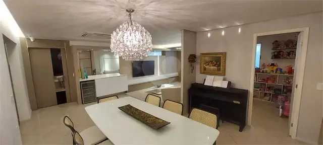Foto 1 de Apartamento com 3 Quartos à venda, 183m² em Meireles, Fortaleza
