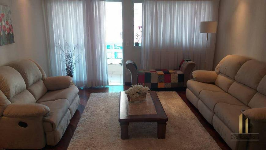 Foto 2 de Apartamento com 4 Quartos à venda, 128m² em Jardim Aquarius, São José dos Campos