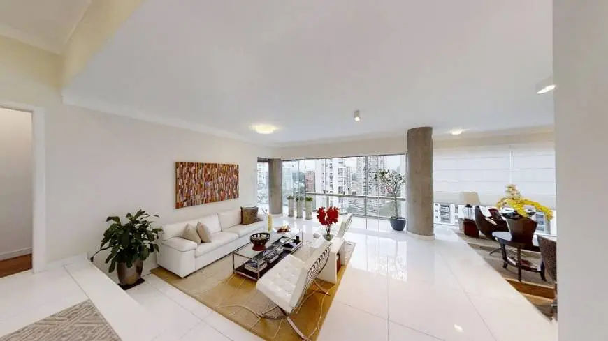 Foto 4 de Apartamento com 4 Quartos à venda, 272m² em Jardim Fonte do Morumbi , São Paulo